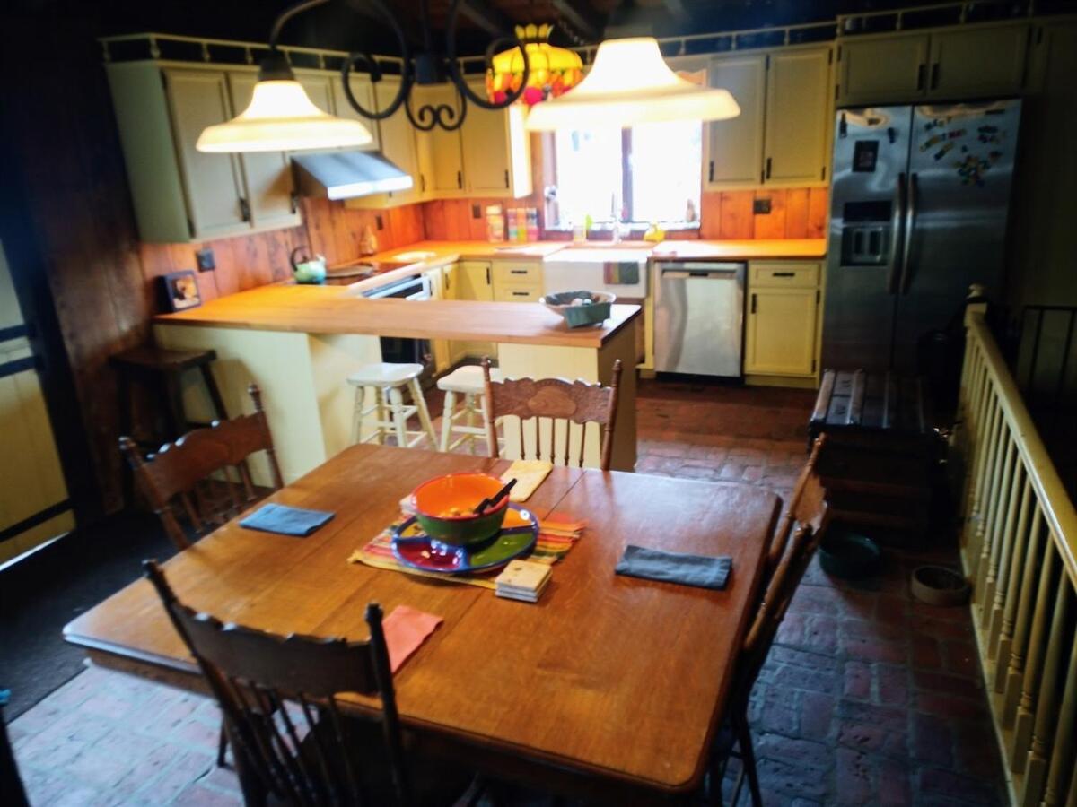 Homestead Upper Bucks - No Pet Fees * Perkasie